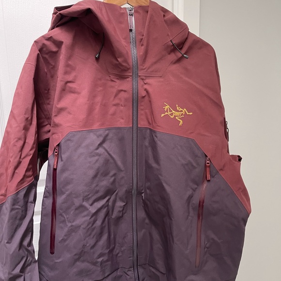 Arc'teryx Other - Arc’teryx Rush M’s XL